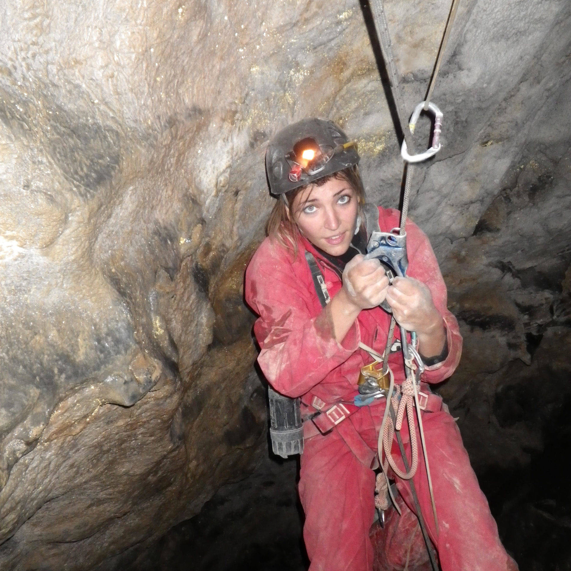 Voyage sous terre remontée sur corde - Speleo Canyon Ariege