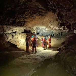 Explo aventureuse des profondeurs de la grotte de Siech